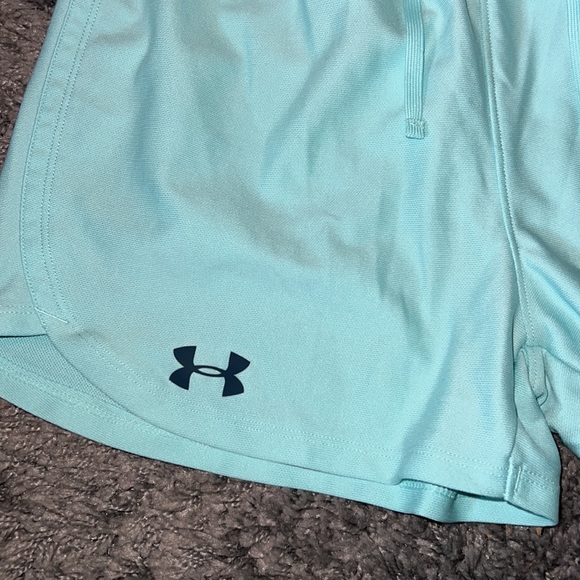 Under Armour shorts💙 - Picture 2 of 6